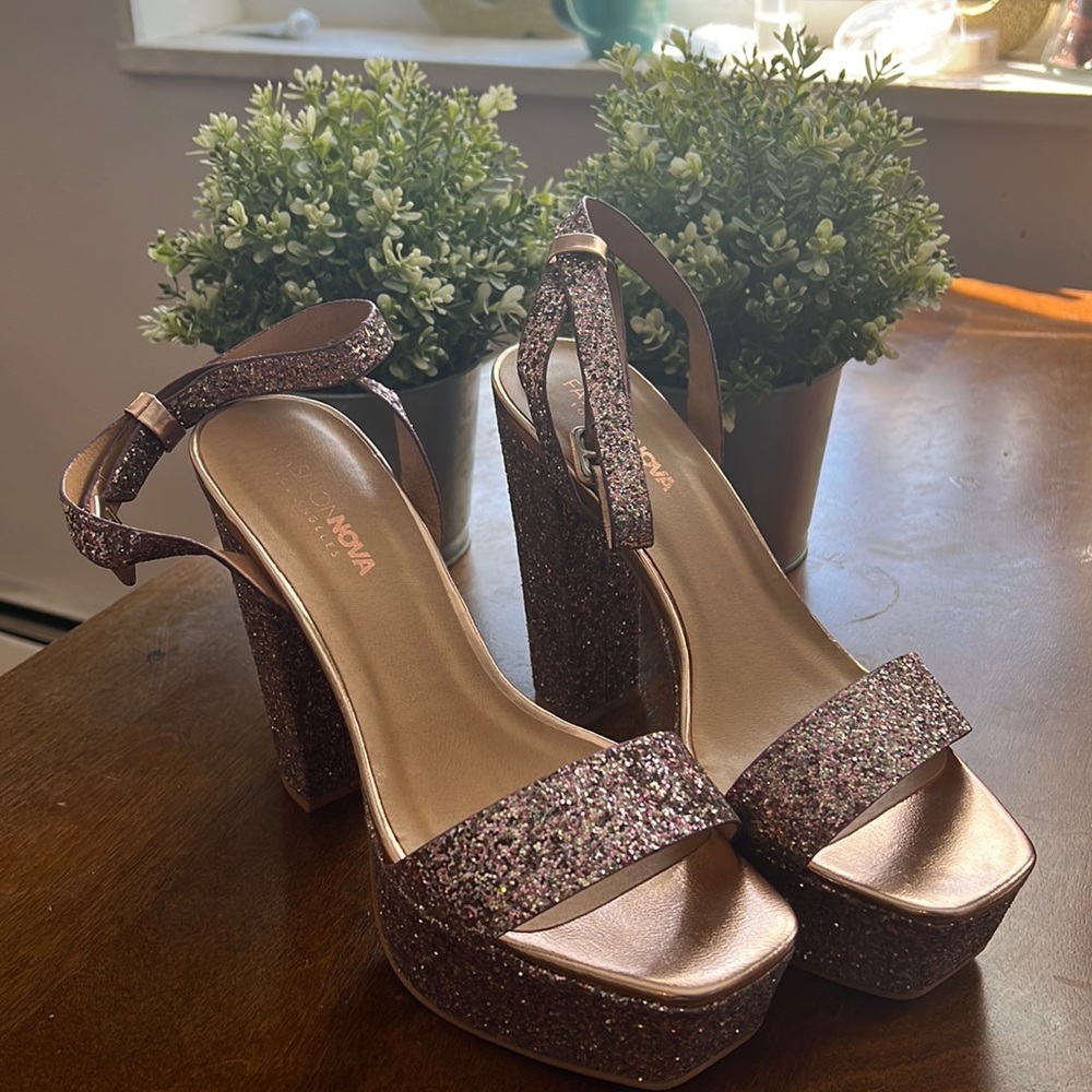 Fashion nova glitter rose gold heels